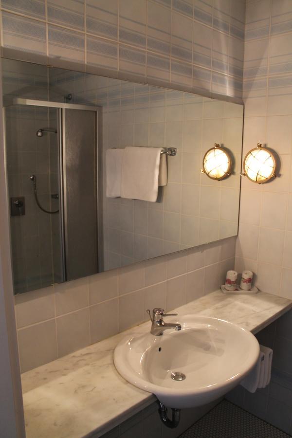 Hotel-Gasthof Zum Hirschen Durrwangen Pokoj fotografie